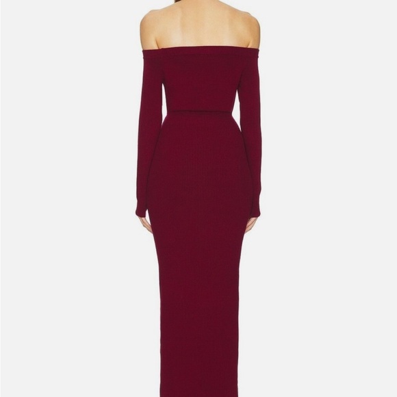 Michael Costello Off Shoulder
Bodycon Maxi Dress Maroon - Picture 3 of 4